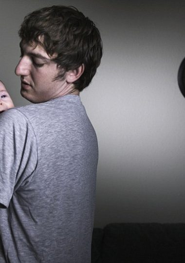 3406DF8000000578-3583847-Up_all_night_-m-17_1462936691667